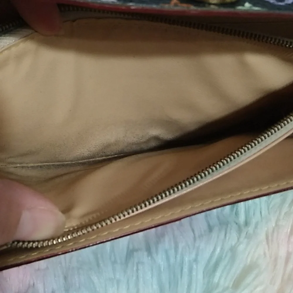 SALE! Auth Louis Vuitton Takashi Murakami Portefeiulle Sarah Collectible Wallet - Picture 9 of 14